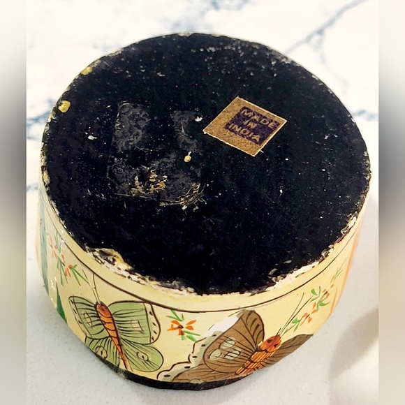 Vintage trinket box. Made in India - Picture 14 of 16